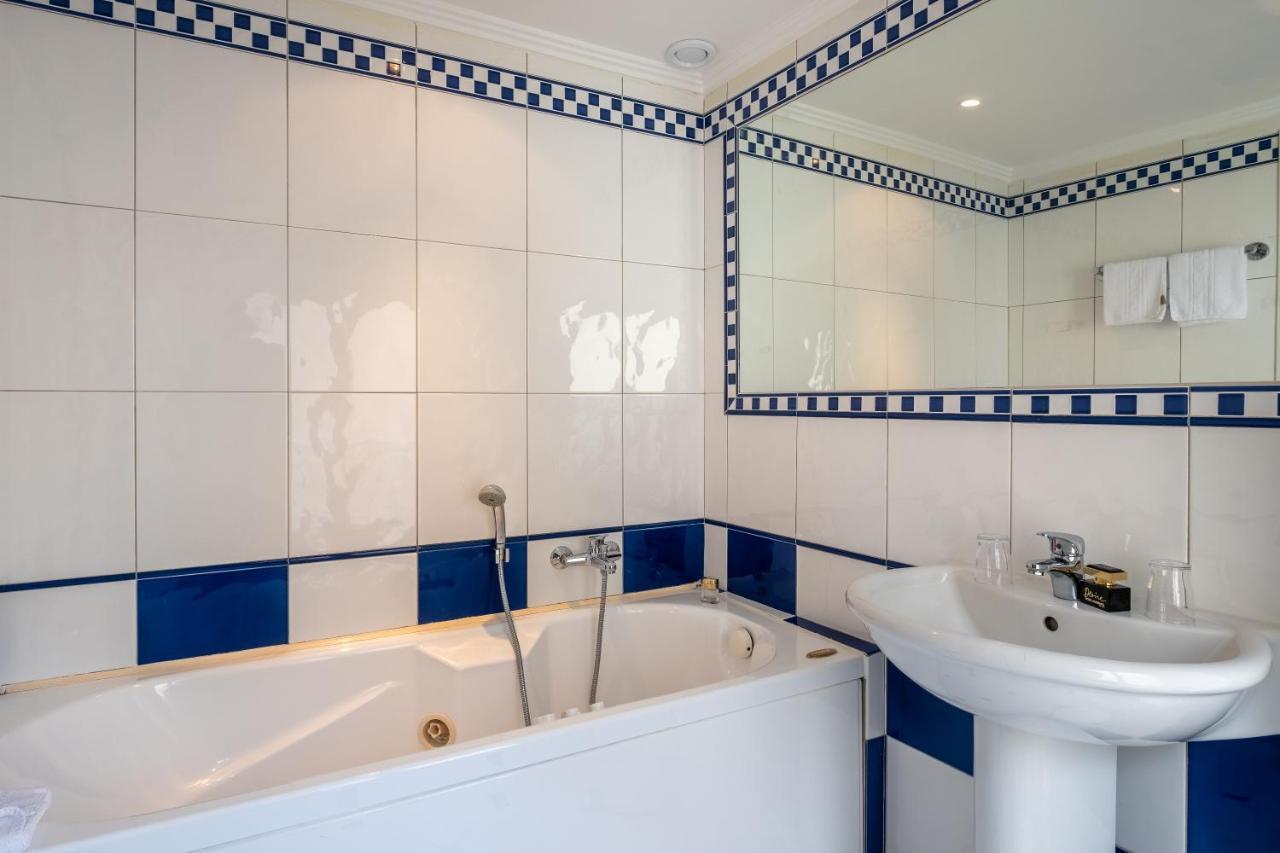 Hotel London Παρίσι Εξωτερικό φωτογραφία
